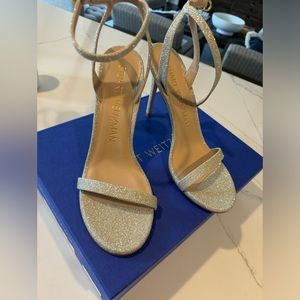 Stuart Wietzman Barleynude Sandal Fig-Fine Glitter